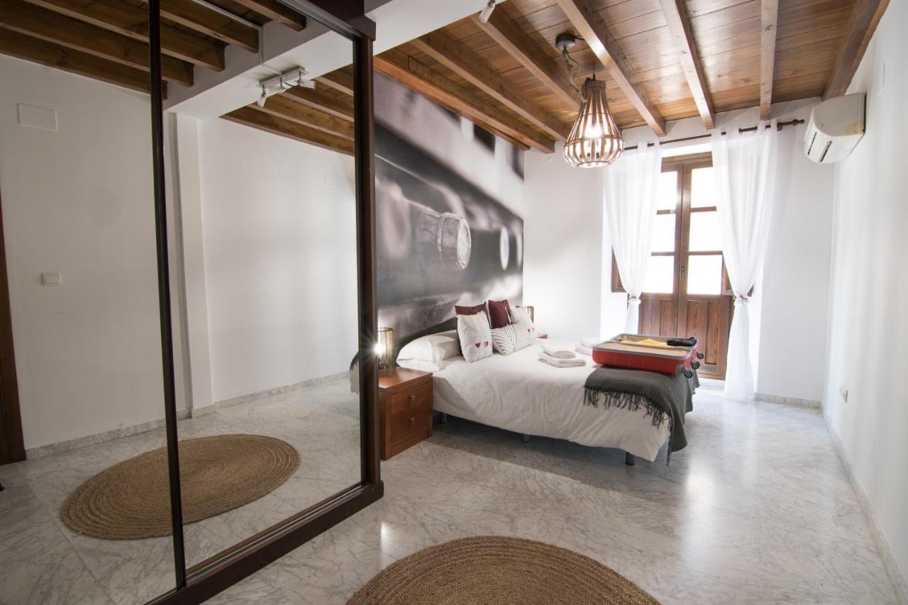 Tuguest Gracia Apartments グラナダ エクステリア 写真