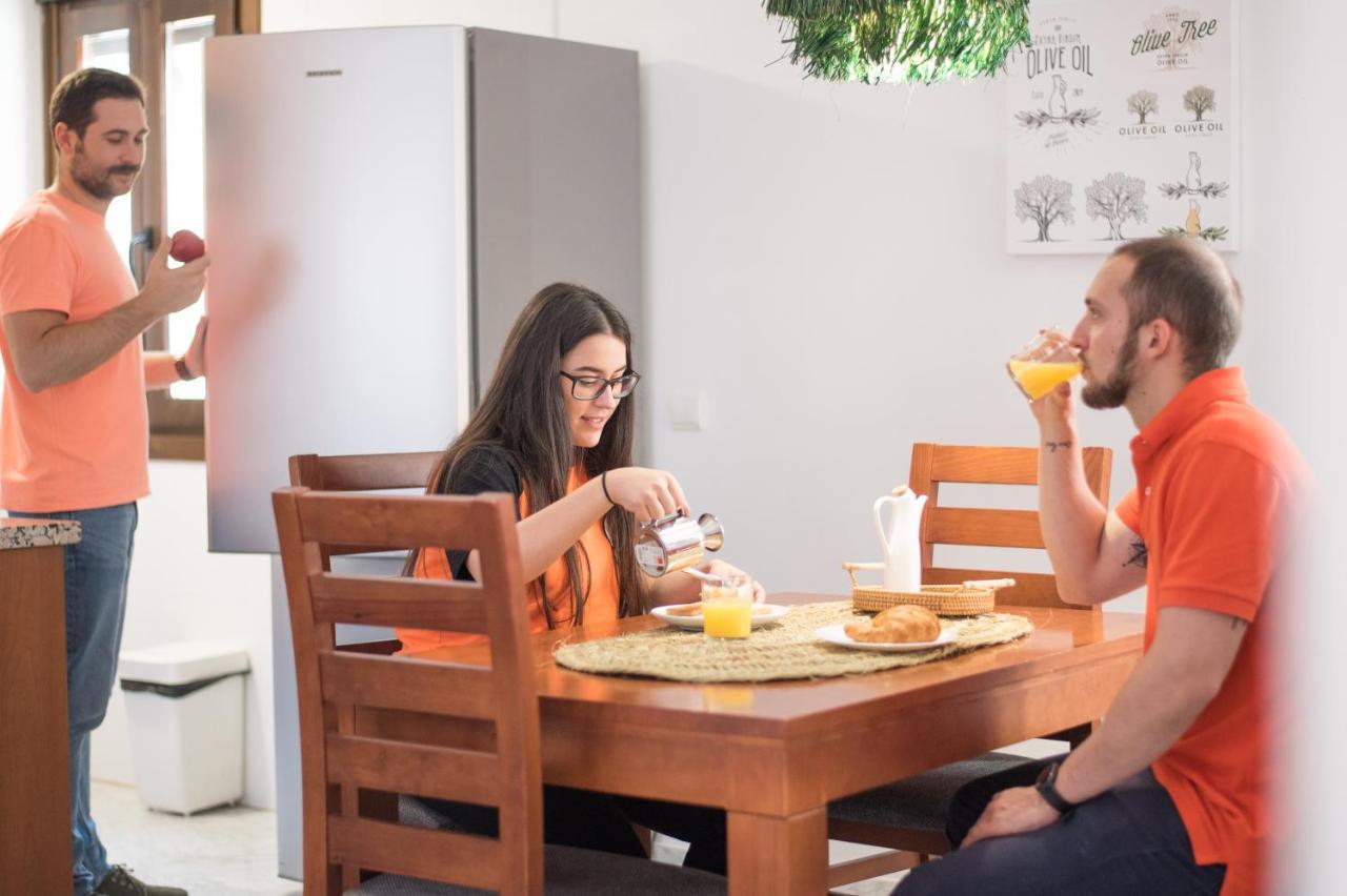 Tuguest Gracia Apartments グラナダ エクステリア 写真
