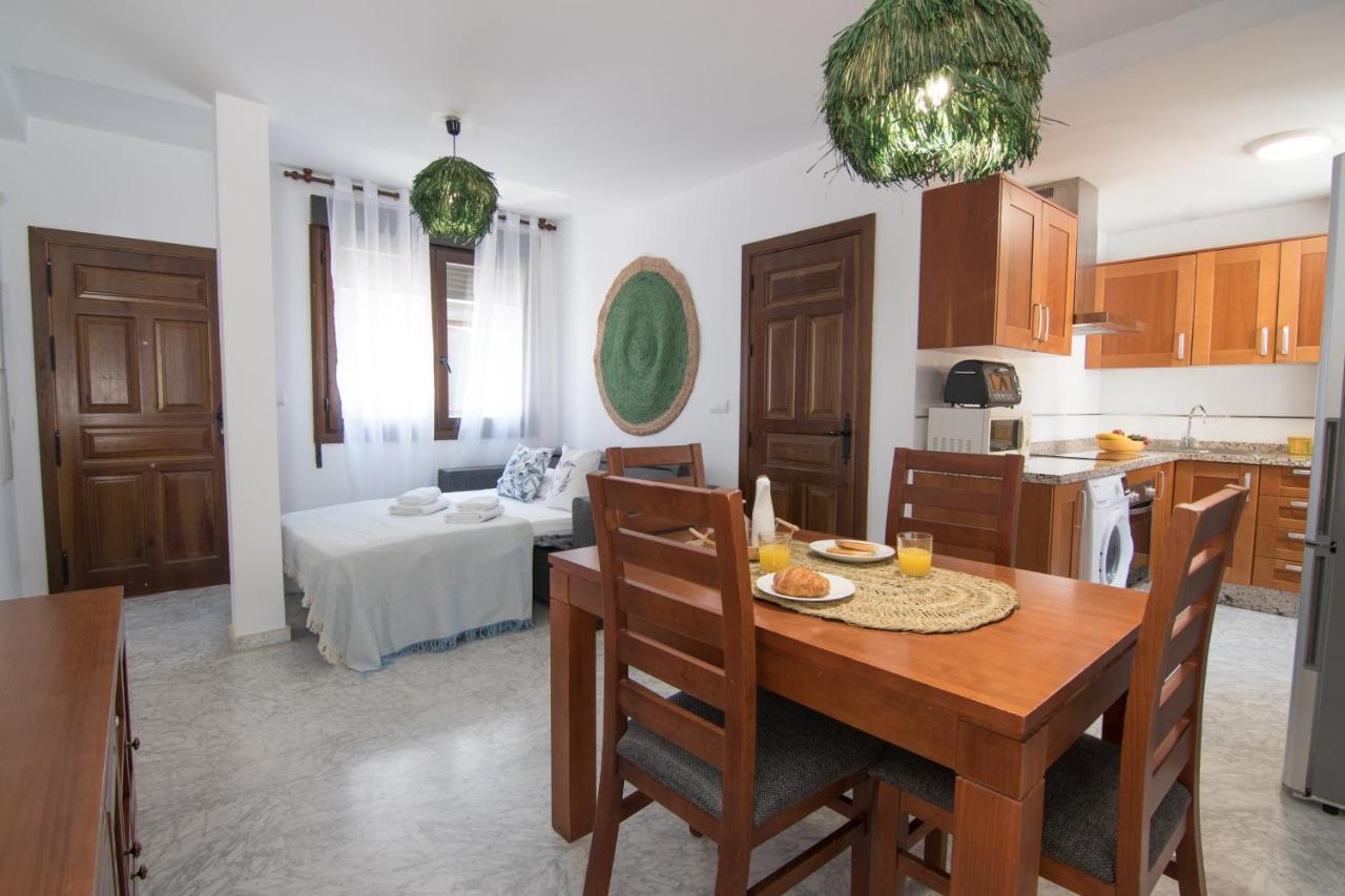 Tuguest Gracia Apartments グラナダ エクステリア 写真