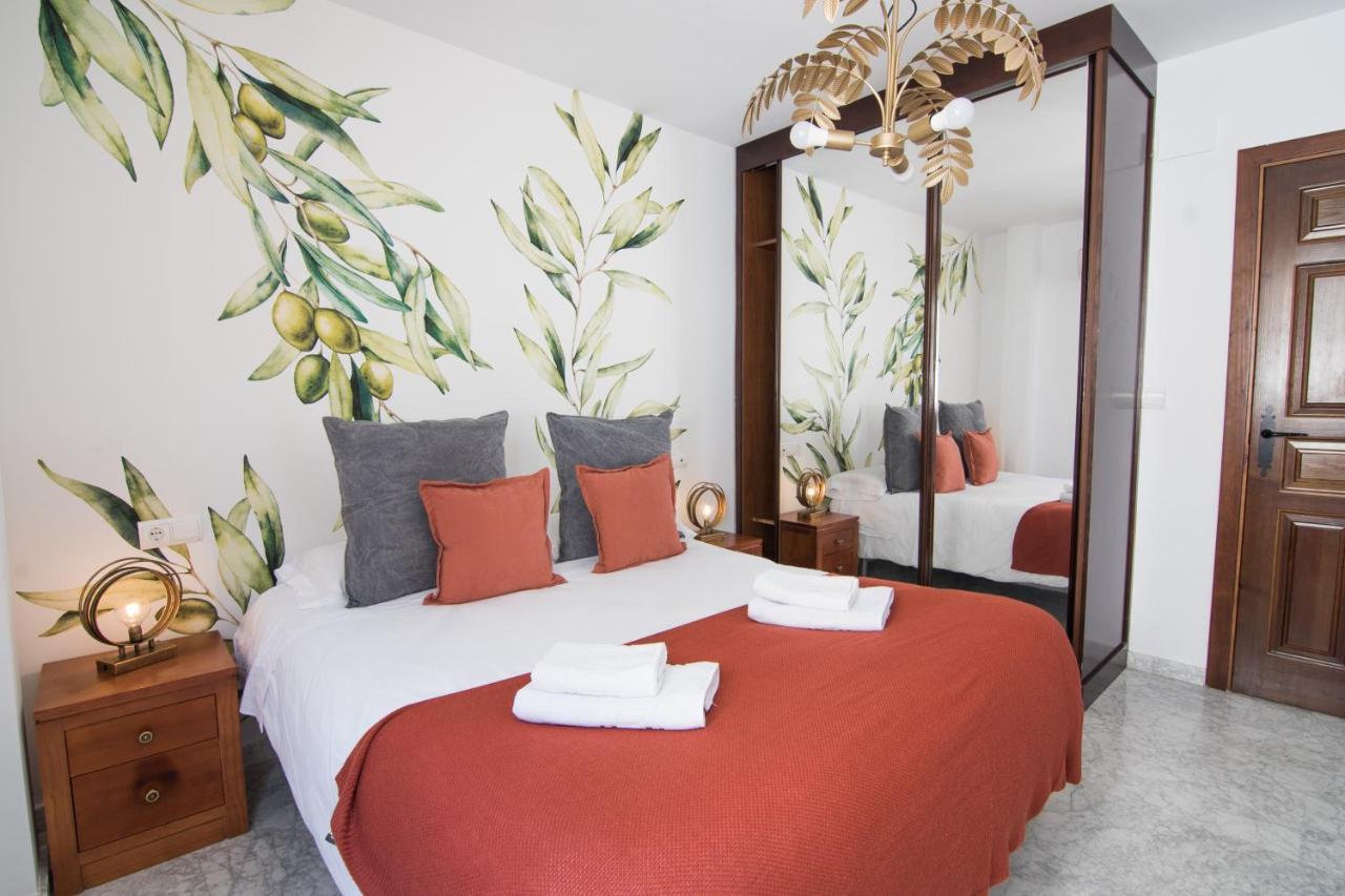 Tuguest Gracia Apartments グラナダ エクステリア 写真